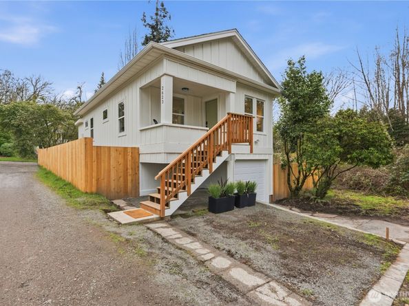 2623 SW Yancy Street, Seattle WA 98126