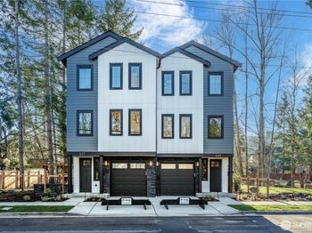 537 NW Juniper Street