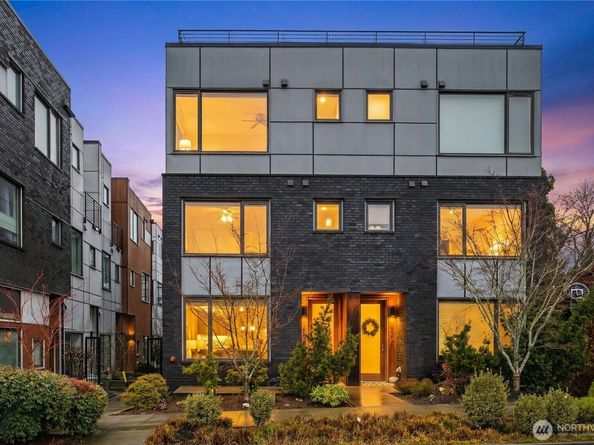 4272 SW Bradford Street, Seattle WA 98116