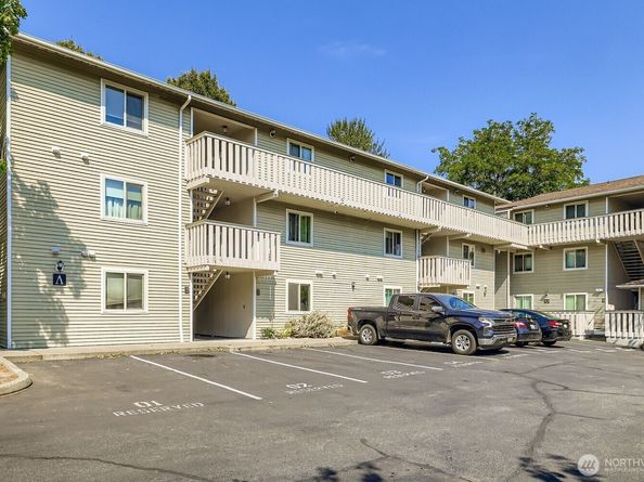 18200 73rd Ave NE A113, Kenmore WA 98028