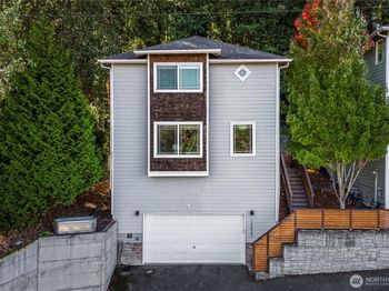 13827 Macadam Road S