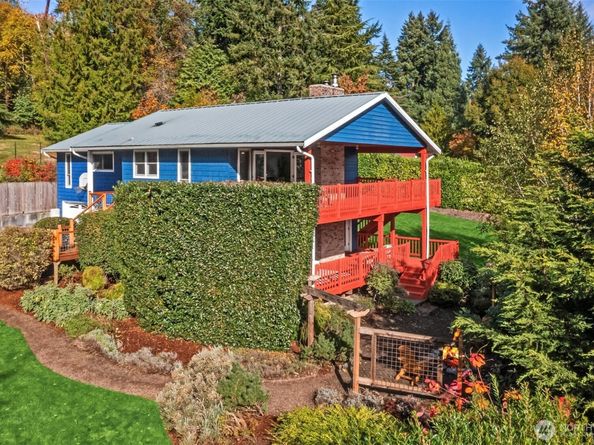 10514 SW 110th Street, Vashon WA 98070