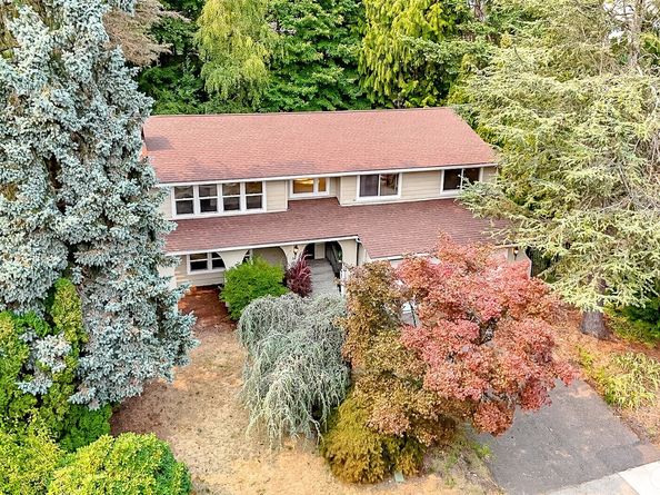 20015 108th Avenue NE, Bothell WA 98011