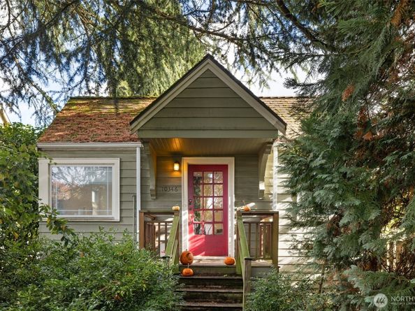 10346 Interlake Avenue N, Seattle WA 98133