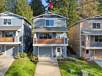 1776 Bungalow Way NE