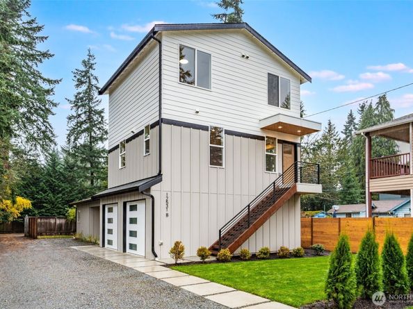 12531 25th Avenue NE Unit B, Seattle WA 98125