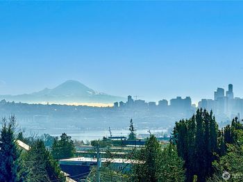 4416 Francis Avenue N