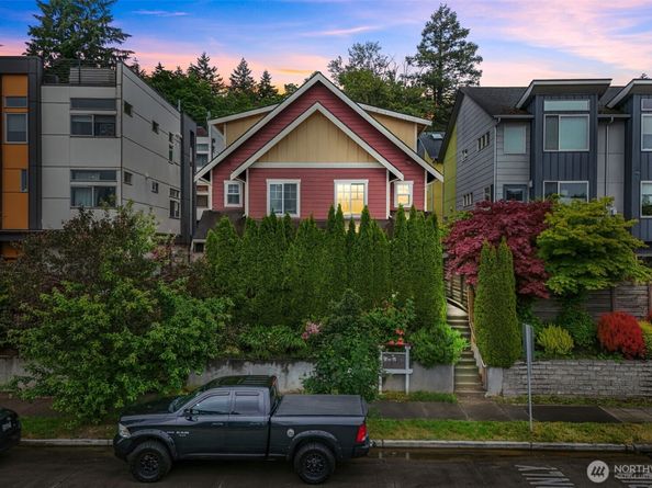 4854 Delridge Way SW B, Seattle WA 98106