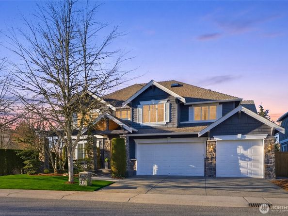 25902 NE 1st Place, Sammamish WA 98074