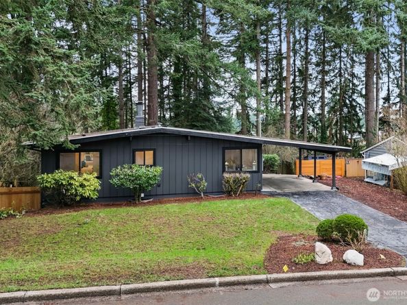 3901 151st Avenue SE, Bellevue WA 98006