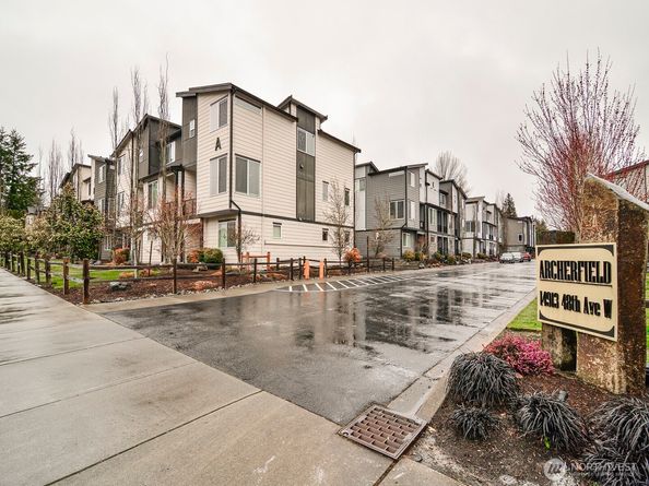 14913 48th Avenue W K2, Edmonds WA 98026