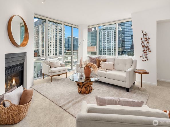 1100 106th Avenue NE 1002, Bellevue WA 98004