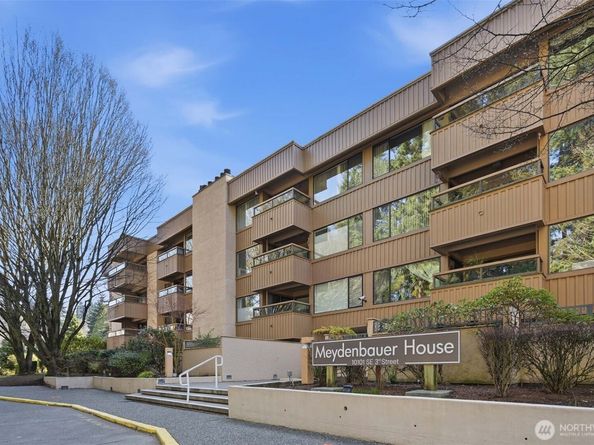 10101 SE 3rd Street 402, Bellevue WA 98004