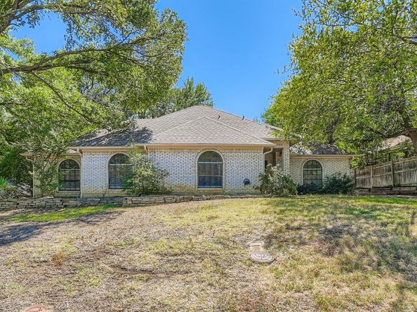 1500  Sandy Creek Drive , Denton Texas 76205