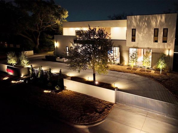 10236  Crestover Drive , Dallas Texas 75229