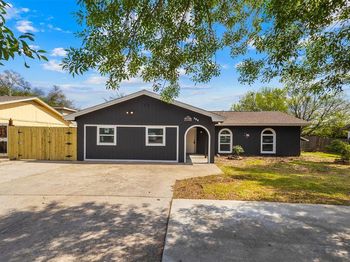 732  Windsor Drive 