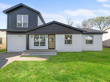 1725  Alta Vista Street 