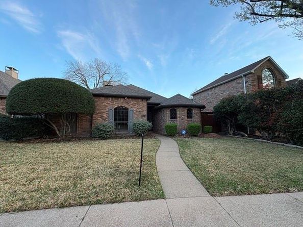 2622  Big Oaks Drive , Garland Texas 75044