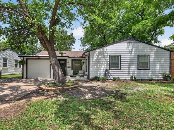 3111  Andrea Lane , Dallas Texas 75228