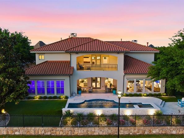 5767  Waters Edge Drive , Irving Texas 75039