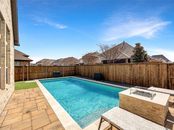 4209  Harper Avenue , Celina Texas 75009