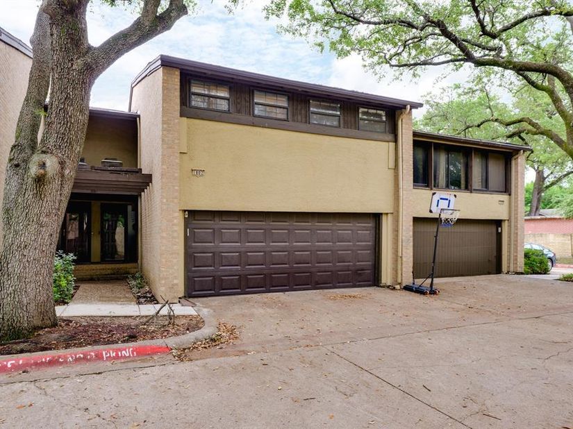 1802  Navajo Place  1802, Irving Texas 75061