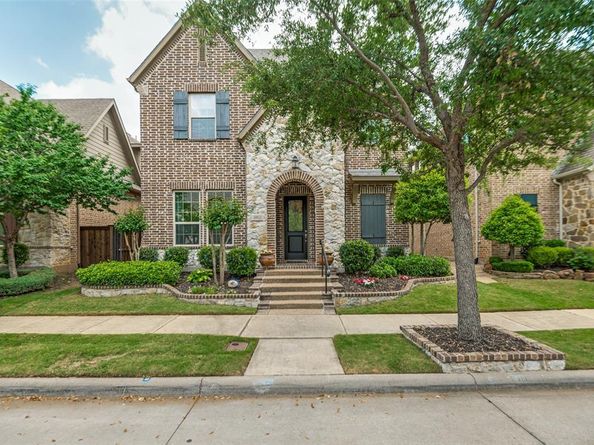 1012  Ivy Charm Way , Arlington Texas 76005