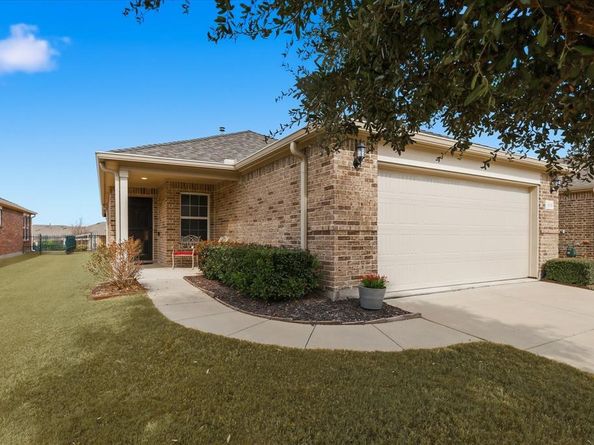 8035  Cool River Drive , Frisco Texas 75036