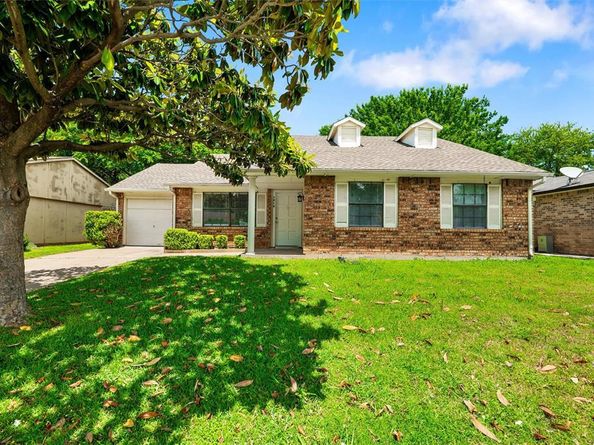 3816  Bee Tree Lane , Fort Worth Texas 76133
