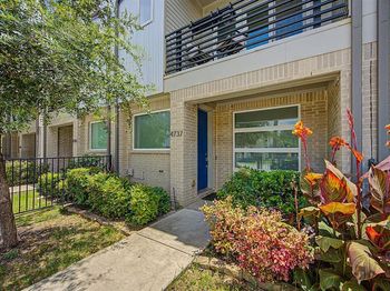 4737  Asher Place 