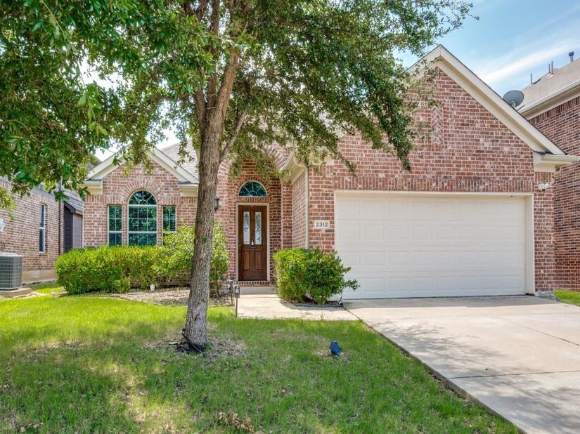 2312  Fountain Gate Drive , Little Elm Texas 75068