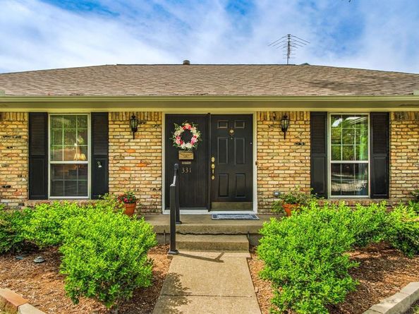 331  Robin Way , Richardson Texas 75080