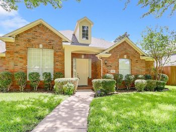3616  Mackenzie Lane 