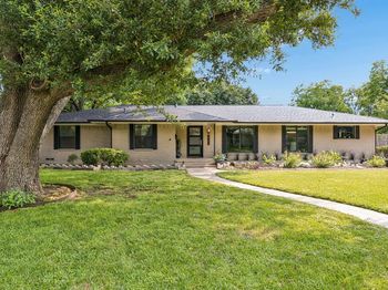 3040  Selma Lane 