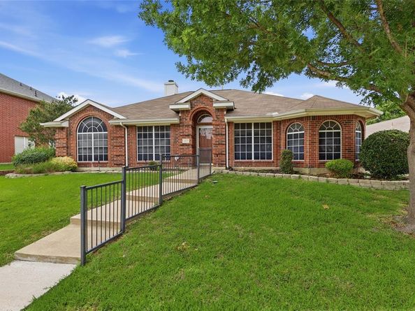 3611  Cedar Creek Lane , Sachse Texas 75048