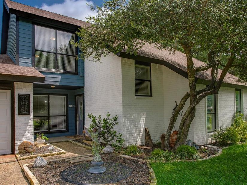 628 S Walker Street , Mesquite Texas 75149