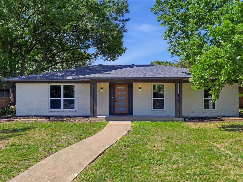 419  Summit Drive , Richardson Texas 75081