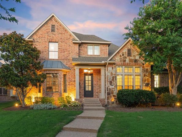 417  Mordred Lane , Lewisville Texas 75056