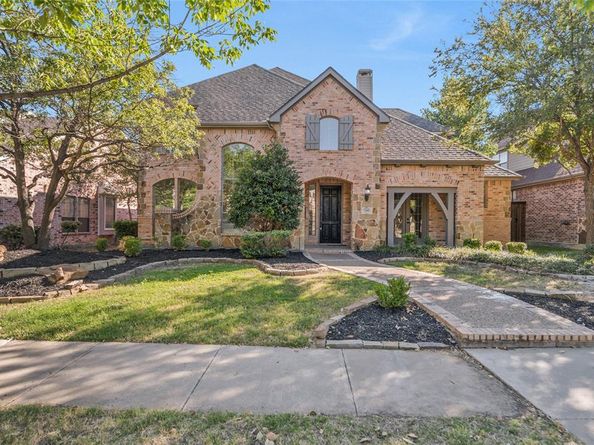 2246  Magic Mantle Drive , Lewisville Texas 75056