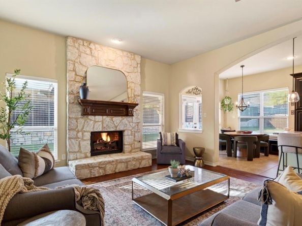 908  Hollowbrook Circle , McKinney Texas 75072