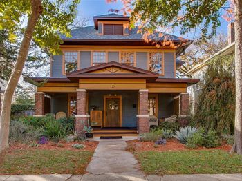 115 S Rosemont Avenue 