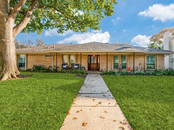 3946  Candlenut Lane , Dallas Texas 75244