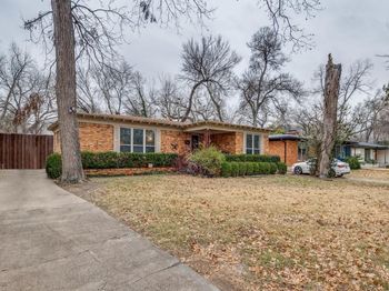 10422  Lake Gardens Drive 