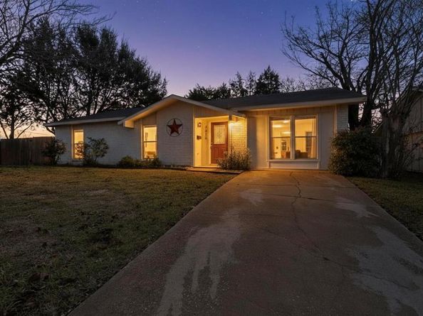 5516  Laredo Lane , Garland Texas 75043