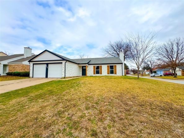 2602  Bennington Court , Grand Prairie Texas 75052