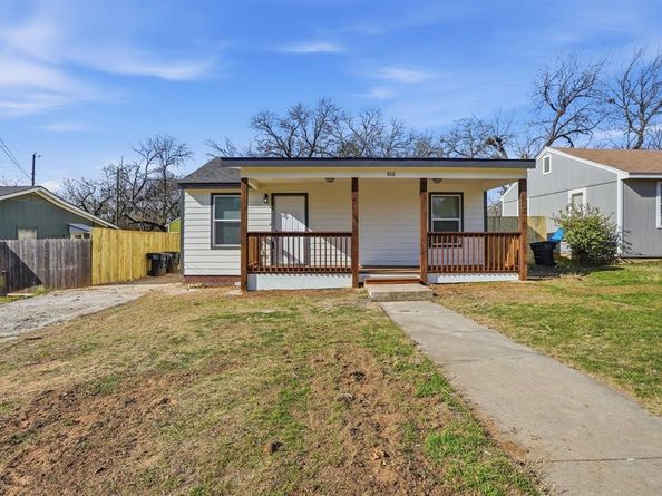 816  Bradley Street , Fort Worth Texas 76103