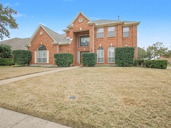 1323  Edgewood Court , Carrollton Texas 75007