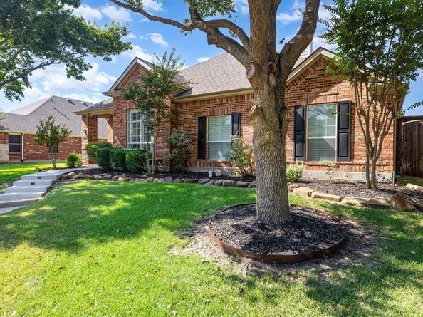 2084  Barret Drive , Frisco Texas 75033