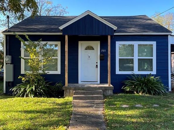 3919  Carl Street , Dallas Texas 75210