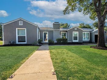 1924 N Edgewood Terrace 